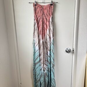 Tie dye strapless dress